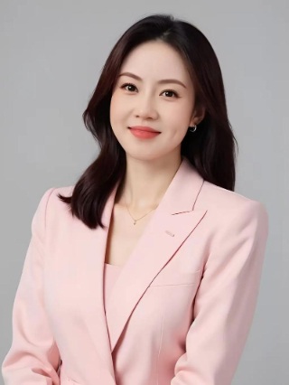 李雨欣 - 上海雷瑞炫电子商务有限公司李雨欣